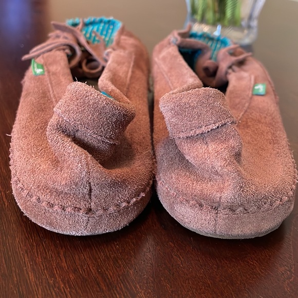 Sanuk Lafayette Brown Suede Leather Moccasin - Size 9 - Picture 5 of 12